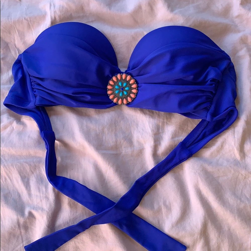 Strapless swimsuit